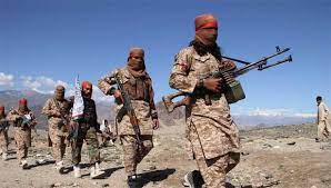 தலிபான்களுக்கு பயந்து தஜிகிஸ்தானுக்கு தப்பிச் சென்ற ஆப்கானிஸ்தான் வீரர்கள்  || Over 1,000 Afghan Troops Flee Taliban Into Tajikistan